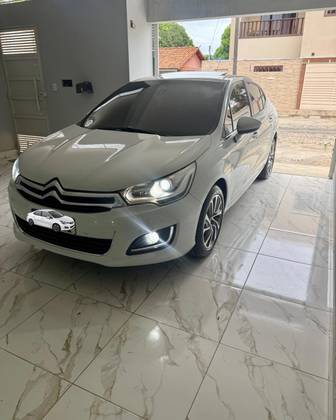 CITROËN C4 LOUNGE 1.6 EXCLUSIVE 16V TURBO FLEX 4P AUTOMÁTICO CITROËN C4 LOUNGE 1.6 EXCLUSIVE 16V TURBO FLEX 4P AUTOMÁTICO